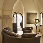 Sikelia Luxury Hotel