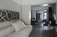 Sikelia Luxury Hotel