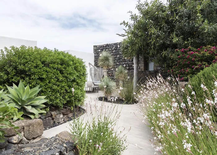 Отель Sikelia Luxury